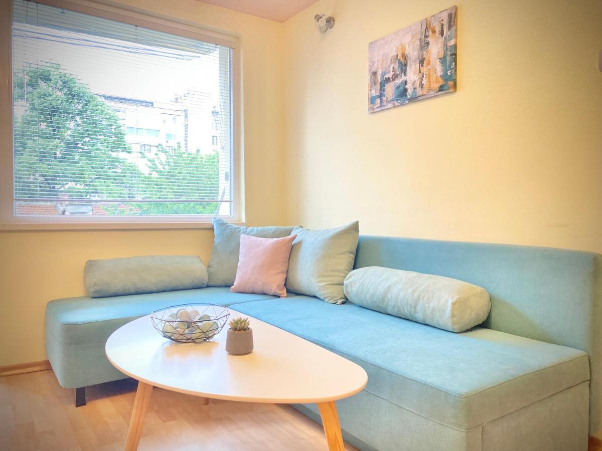 Sunny Central Apartment With Tv & Wi-Fi スタラ・ザゴラ エクステリア 写真